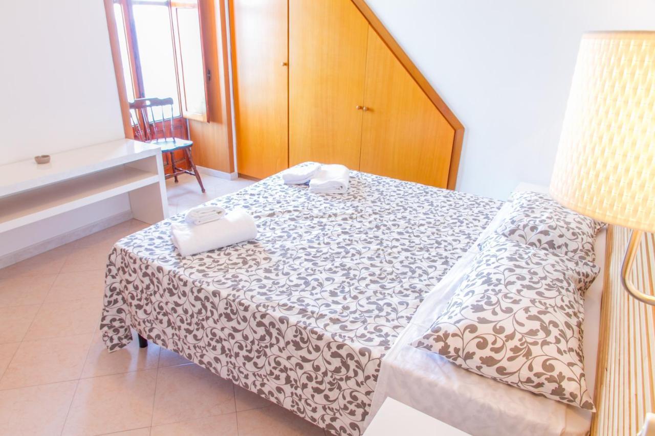 77 Rooms Cefalu Exterior photo