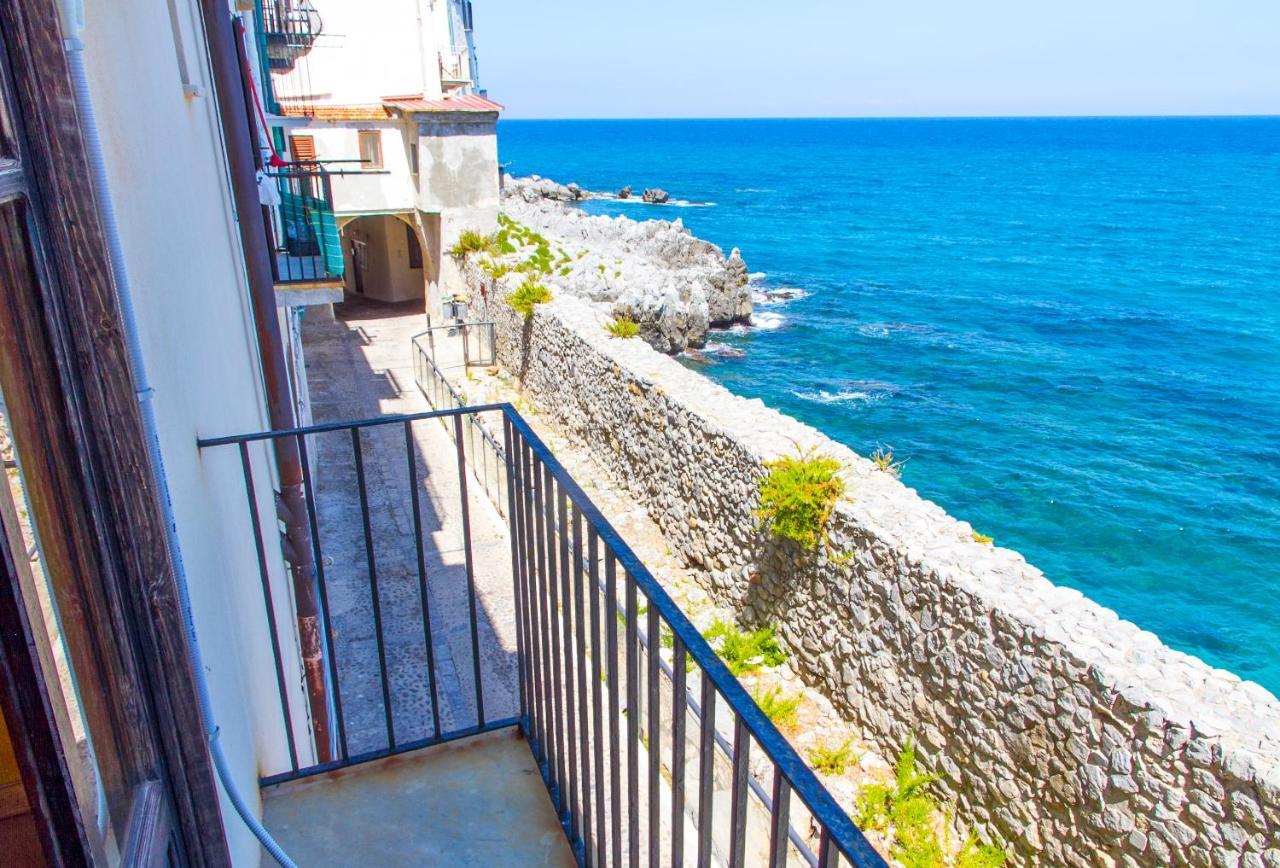 77 Rooms Cefalu Exterior photo