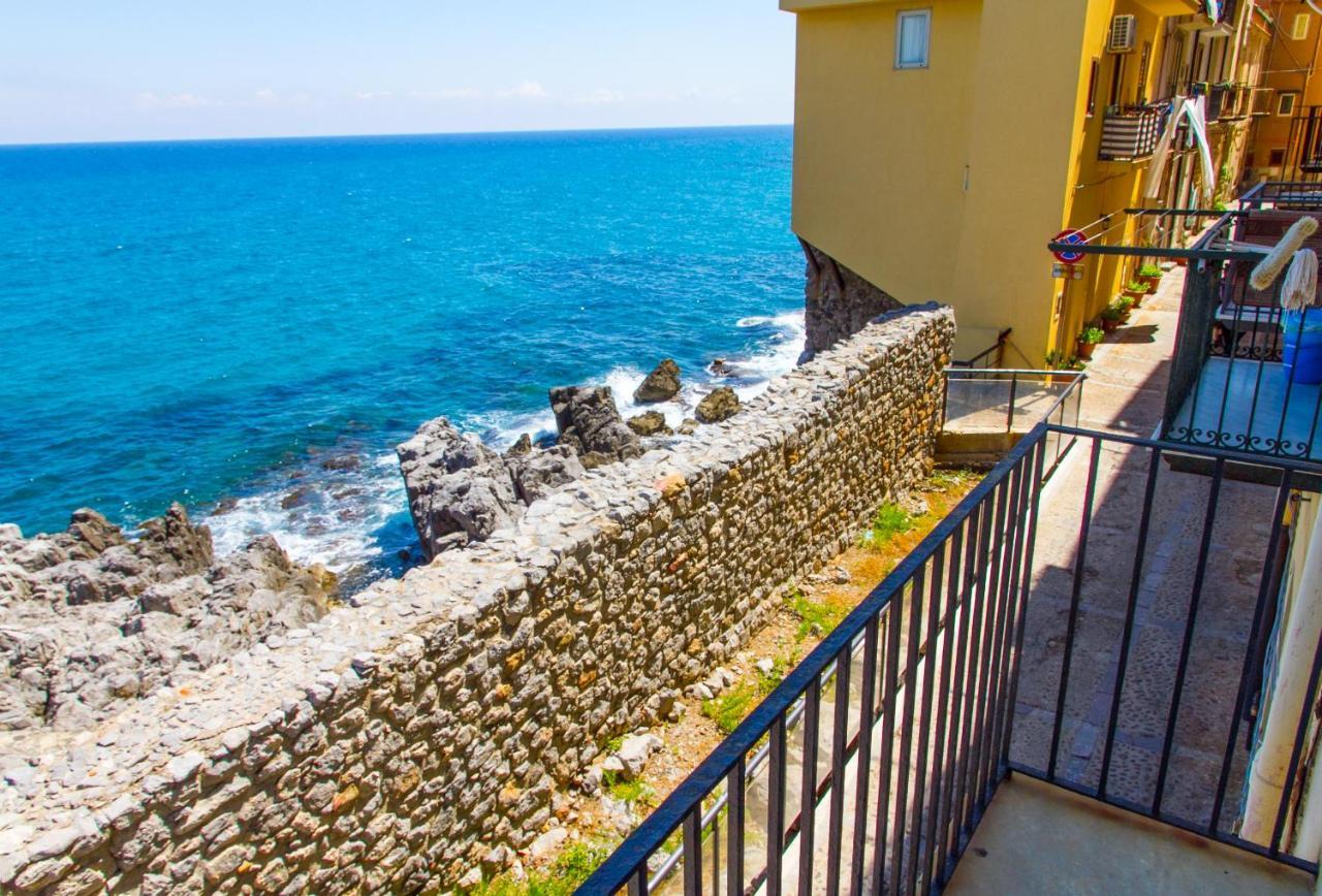 77 Rooms Cefalu Exterior photo